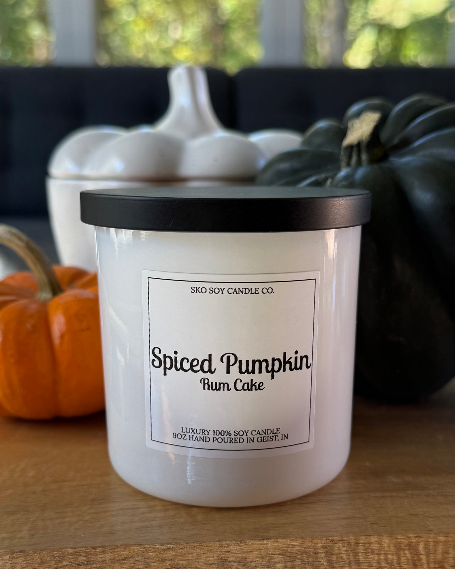 Spiced Pumpkin Rum Cake 10oz Sleek Glass Tumbler w/Black Lid