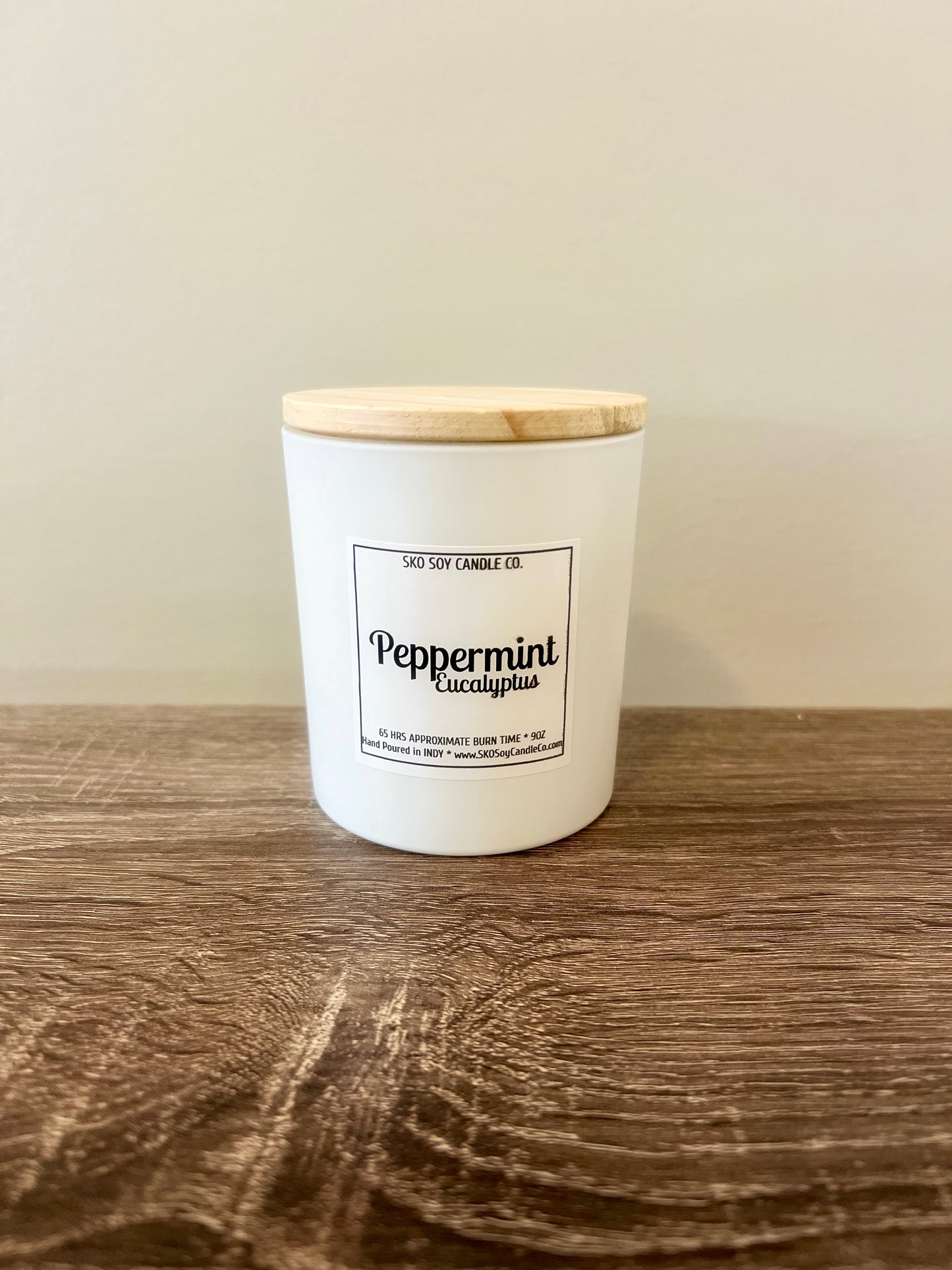 Peppermint & Eucalyptus 10oz Sleek Glass Tumbler w/Wood Lid