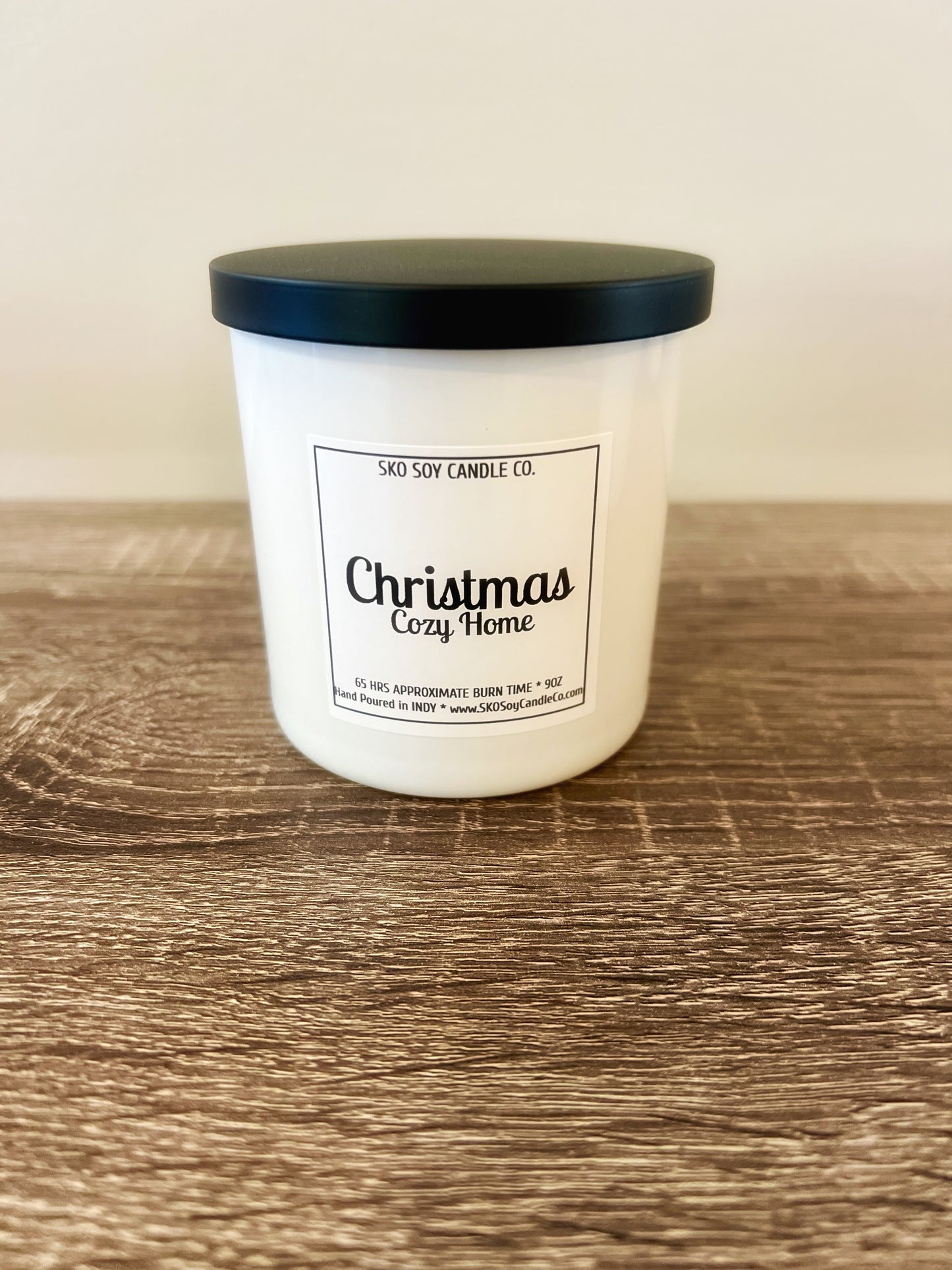 Christmas 10oz Sleek Glass Tumbler w/Black Lid